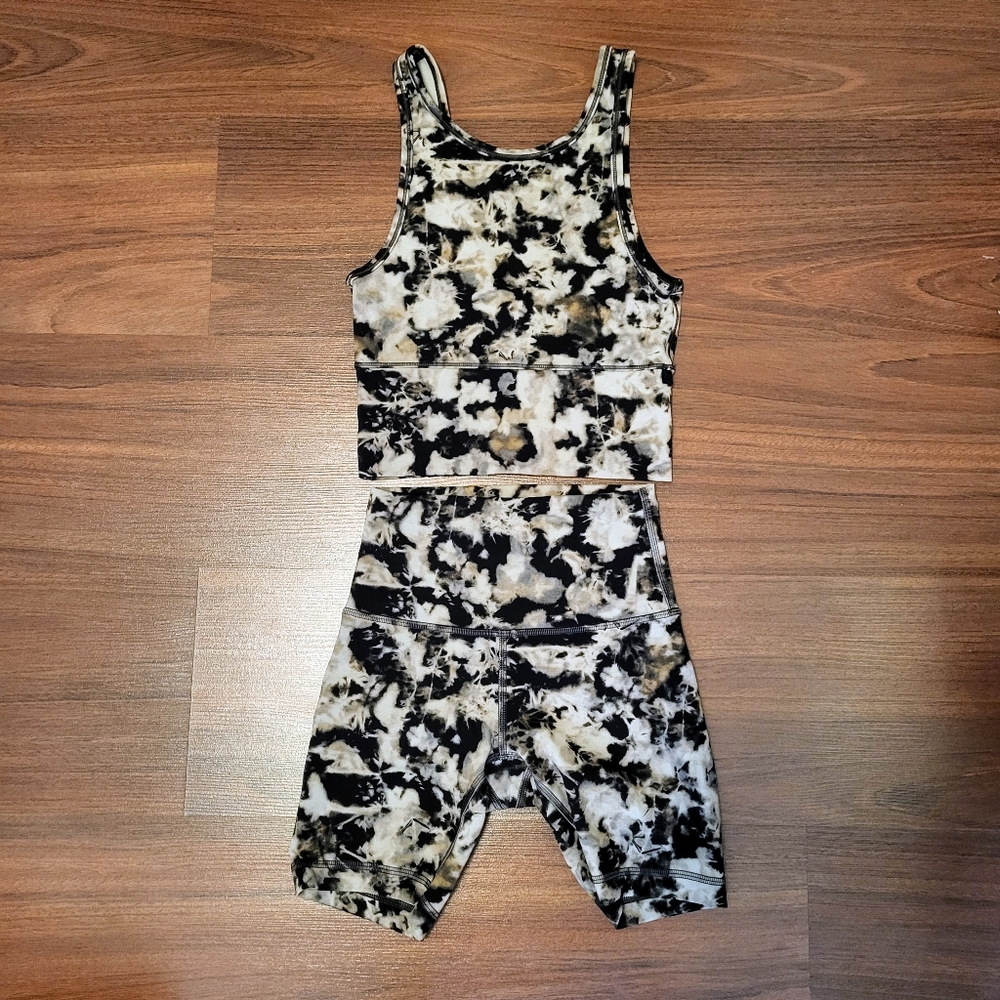 Lululemon Power Pivot Tank & Wunder Train Shorts Matching Set Size 2